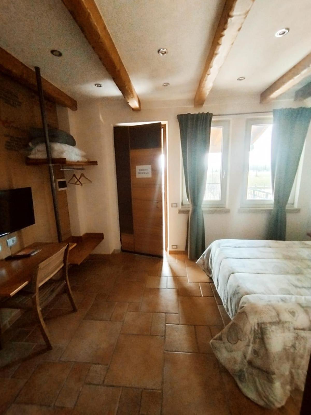 Private Room In The Food Valley Of Parma Montechiarugolo ภายนอก รูปภาพ